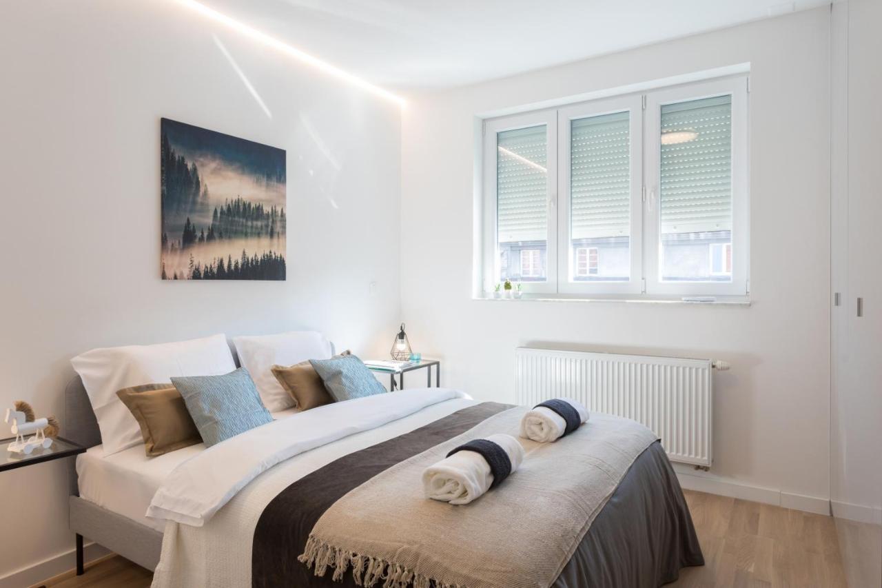 Design 2Bdr Apartment Near City Center Zagreb Buitenkant foto